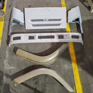 Copertura Inferiore Paraurti Anteriore per Autobus e Furgoni Leggeri, Pannello Inferiore <span class=keywords><strong>in</strong></span> Plastica Nera, Ricambio Carrozzeria - Product Image 4