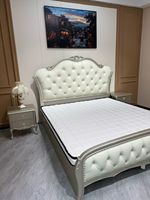 Lit double rembourré réglable de style français, esthétique luxueuse et discrète, en cuir de vachette pleine fleur, lit moelleux de qualité supérieure