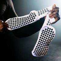 Chaussettes de Sport de Football Mi-Mollet Homme Automne Antidérapantes à Compression avec Logo Personnalisé, Absorbant la Sueur, Design en Silicone Tricoté pour Adhérence Estivale