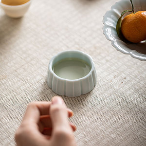 <b>Ceramic</b> Stemmed Fruit <b>Plate</b> Round With Stand For Dessert And Snack Party Use Dehua Origin - Product Image 4