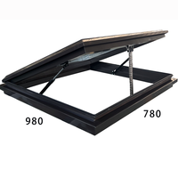 Persienne de lucarne électrique moderne Options personnalisées Fenêtres de toit de véranda en alliage d'aluminium Fonctionnement motorisé vertical Automatique