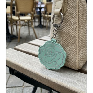 Llavero de Cuero Naranja con Soporte para Teléfono, Logotipo Personalizado, Regalo Promocional Corporativo, Duradero, Grabado - Product Image 5