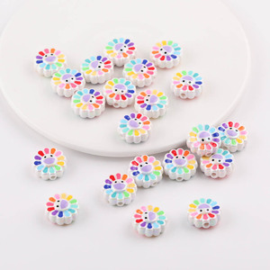 Cuentas de flores acrílicas de 10 mm para la fabricación de joyas, accesorios de bricolaje, forma de pétalo, cuentas sueltas coloridas - Product Image 1