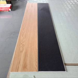 พื้นไวนิล SPC กันน้ำ ทนทานต่อการสึกหรอ หนา 4 มม. 6 มม. 8 มม. ลายไม้หรูหรา LVT LVP - Product Image 1