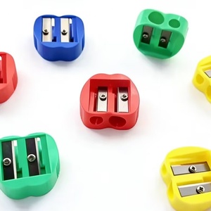 Taille-crayon double trou en forme de pomme, design le plus populaire 2026, taille-crayon mini briquet mignon pour cadeaux d'enfants - Product Image 5