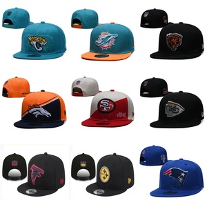 Cappellino da Baseball Vintage in Cotone a 6 Pannelli Ispirato all'Era con Logo Personalizzato - Contattaci per Altri Stili - Product Image 2