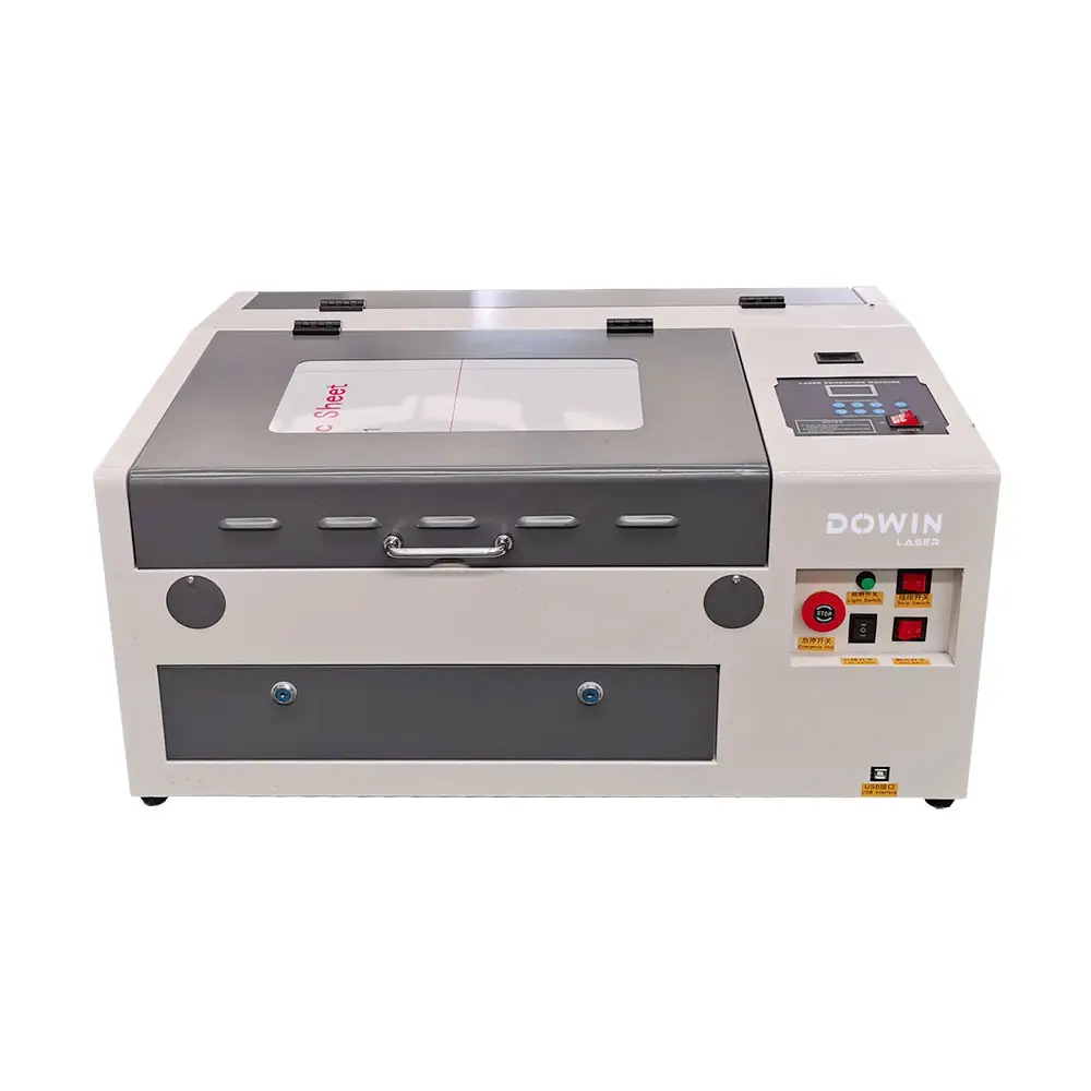 Gâteau acrylique laser gravure machine de découpe auto Dowin 3020 3040 co2 laser graveur laser machine de découpe en caoutchouc timbre
