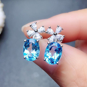 Eleganti Orecchini Pendenti a Fiore Blu Acqua per Donne, Accessori Floreali per Uso Quotidiano - Product Image 1
