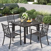 Table de patio extérieure pour 4 personnes, table à manger en fer forgé à lattes avec trou pour parasol, mobilier extérieur en métal minimaliste