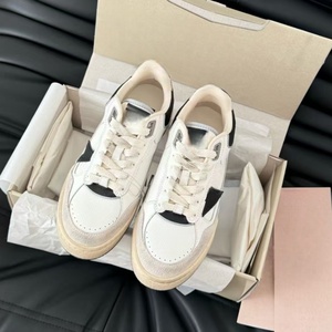 Chaussures de créateur en cuir véritable, baskets Goose à lacets, antidérapantes, confortables, style urbain, finition dorée vieillie, doublure en maille - Product Image 4