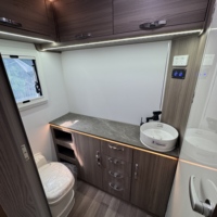 Usine chinoise meilleur prix luxe 4x4 Rv camping-car Camping tout-terrain voyage remorque caravane à vendre