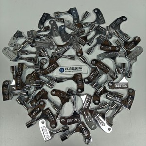 Outil d'accès d'urgence pour <span class=keywords><strong>ascenseur</strong></span>, clé triangulaire de déverrouillage d'<span class=keywords><strong>ascenseur</strong></span>, clé de force triangulaire pour porte d'<span class=keywords><strong>ascenseur</strong></span> - Product Image 2