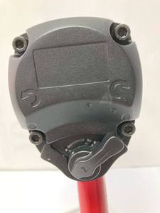 Remachadora Neumática Automática para Reparación de Automóviles, Reserva Ahora - Product Image 4