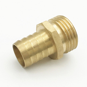 Raccord fileté extérieur en laiton 3/4 po pour tuyaux de plomberie – Conception industrielle durable - Product Image 1