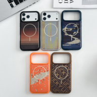 Coque de luxe Haipai pour iPhone 17 Pro Max en TPU+PC - Finition plaquée or - Aimant N52 2200 Gauss - Doublure en velours - Charge sans fil