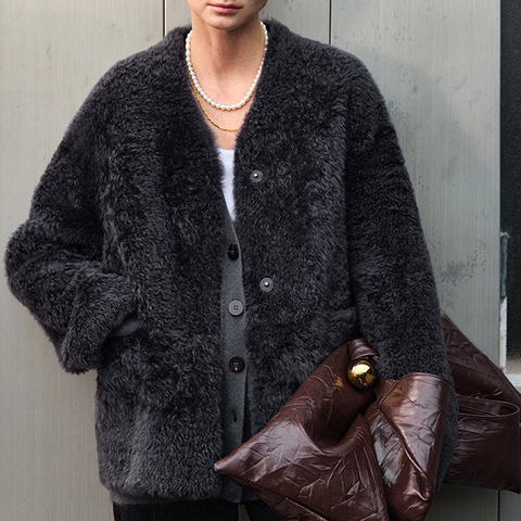 312 Korean Style Fashion  V-neck Single Breasted Leisure Natural Sheep Wool Fur Coat for Women Real Fur