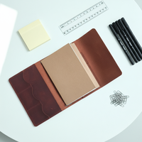 Couverture de carnet A5 en cuir PU rétro avec logo personnalisé, multifonctionnelle, pour journal de voyage, rechargeable, avec porte-stylo