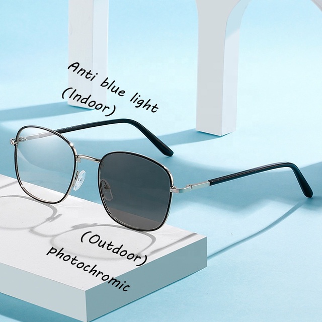 Photochromic Anti Radiation Eye Glasses for Men Women Anti Blue Light Eye protection Eyeglasses Square Frame Outdoor Eyewear