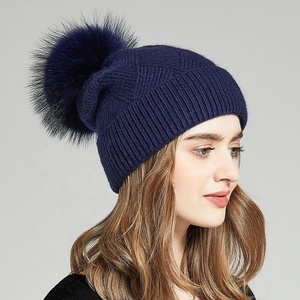 <span class=keywords><strong>Bonnet</strong></span> d'hiver pour femme en laine tricoté, accessoire chaud avec <span class=keywords><strong>pompon</strong></span> en cachemire, vente en gros, usine - Product Image 3