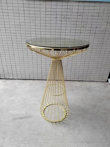 Đồ Nội Thất Cho Thuê Sự Kiện Phổ Biến Dây Điện Sự Kiện Đám Cưới Đế Màu Vàng Bảng Cao Cấp - Product Image 4