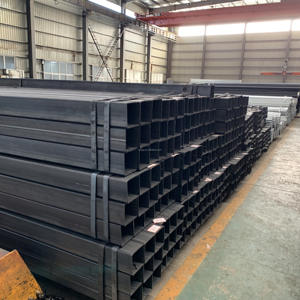 Tubes carrés creux en acier au carbone Q235 de <span class=keywords><strong>80x80</strong></span>-400x400 mm, tubes noirs ERW laminés à chaud pour la construction de structures et de meubles - Product Image 6