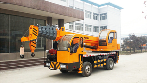 Truk Derek Teleskopik <span class=keywords><strong>5</strong></span> <span class=keywords><strong>Ton</strong></span> Truk Derek <span class=keywords><strong>Tadano</strong></span> 8 <span class=keywords><strong>Ton</strong></span> Truk Derek - Product Image 4