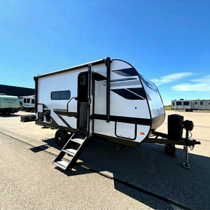 Caravane <span class=keywords><strong>Mini</strong></span> 4x4 Moderne Économique pour 4 Personnes, Remorque de <span class=keywords><strong>Camping</strong></span> Tout-Terrain en Fibre de Verre avec Douche et Toilettes, Aventure en Plein Air, <span class=keywords><strong>Camping</strong></span>-<span class=keywords><strong>car</strong></span> de Luxe - Product Image 1