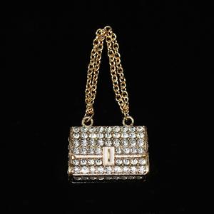 سلسلة مفاتيح معدنية جذابة فاخرة بتصميم فاخر ، سلسلة مفاتيح مطلية بحروف ماسية تصنعها بنفسك ، إكسسوارات زخرفية ، سوار حلقة مفاتيح - Product Image 3