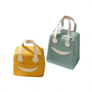 Sac à déjeuner isotherme en tissu Oxford résistant à l'eau, écologique, boîte à bento portable nordique pour le bureau, les étudiants et les activités de plein air - Product Image 4