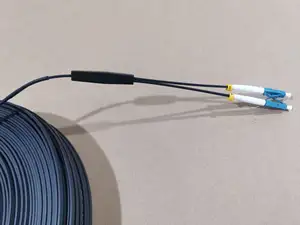 Cable de parche a prueba de agua para interior y exterior, doble núcleo, LC, UPC, APC, FTTH