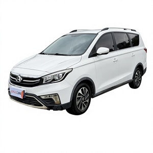 Changan Oshan A800 d'<span class=keywords><strong>occasion</strong></span>, monospace compact 2017, 1.6L DVVT NA 5MT Euro V, 7 places, grand espace familial, véhicule utilitaire essence - Product Image 1