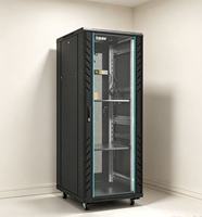 Armoire réseau sur pied 42U 19 pouces en acier au carbone laminé à froid, rack de serveur 600 x 600 x 2045 mm pour centre de données