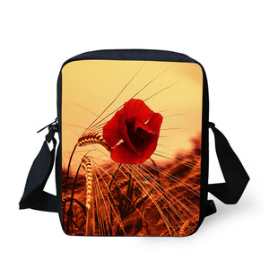 <span class=keywords><strong>600D</strong></span> <span class=keywords><strong>Polyester</strong></span> hoa in nhỏ <span class=keywords><strong>sling</strong></span> Túi tùy chỉnh Vai Messenger Túi vuông cho phụ nữ phụ nữ - Product Image 3