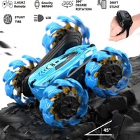 Coche de Acrobacias RC con Sensor de Gestos, 4 Canales, 4WD, Doble Cara, Rotación 360°, Cable USB de 25m, Listo para Usar en Interiores y Exteriores, 500mAh