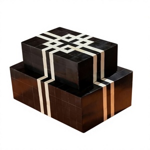 Caja de Almacenamiento con Incrustaciones de Hueso Abstractas de Diseño, Caja de Joyería de Madera Hecha a Mano de Primera Calidad con Patrón Artístico en Blanco y Negro para Dormitorio - Product Image 1
