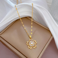 Kalung Liontin Bunga Zirkon Elegan Lapis Emas 18K Rantai Baja Anti Karat Model Gelombang Air Perhiasan Wanita Tahan Air