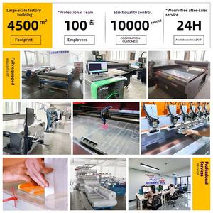 Espositore da banco in PVC lucido per alimenti e snack, personalizzabile, impilabile, con pannello Chevy, per supermercati - Product Image 4