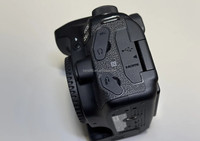 NUEVA Cámara Profesional para Transmisión en Vivo EOS 80D de 24MP con Sensor CMOS APS-C, Full HD, Precio Económico y Soporte para Tarjeta SD