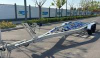 Remorque de bateau en aluminium à essieux tandem de 8.7m Capacité de chargement de 2815kgs adaptée pour bateau de 28ft