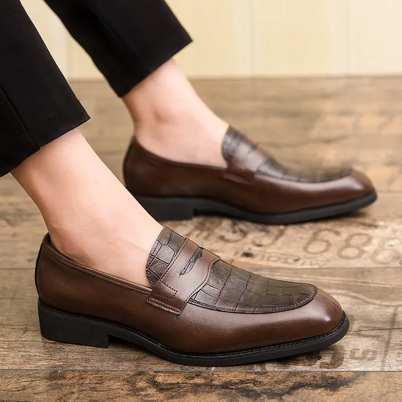 2024 Hot Sản phẩm bán chạy chaussures Homme mocassins En cuir italienne Mens cá sấu Oxfords Giày Da Lộn Giày Ăn mặc