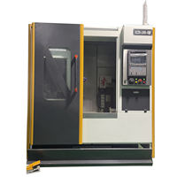 Tour CNC horizontal à cinq axes de haute précision et haute qualité, tête motorisée robuste à commande numérique pour le traitement des tiges métalliques