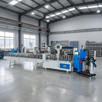 Machine d'enroulement de profilés QILI pour cadres de portes en WPC et UPVC avec colle PUR thermofusible et contrôle PLC, facile à utiliser