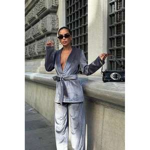 Conjunto de Traje de Terciopelo Sobe para Mujer, Manga Larga, Gris, Otoño, Casual, Transpirable, Talla Grande - Product Image 6