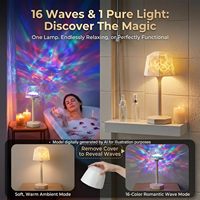 Lampe de douche étanche, projecteur d'ondes océaniques à 16 couleurs changeantes, lumière LED rechargeable à effet d'ondulation d'eau, veilleuse sans fil télécommandée