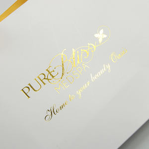 Bolsas de Papel Impresas con Estampado Dorado Personalizadas de Alta Calidad con Asas - Product Image 5