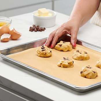 Wholesale Double Sided Silicone Oil Coated Baking Paper Jumbo Roll Custom Parchment Food Bake Paper for Sandwich and Bread