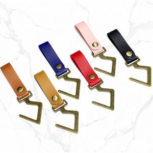 Otros Ganchos de Cuero para Llaveros, Ganchos Metálicos Multicolor para Acampar al Aire Libre, Colgadores de Almacenamiento para Cocina - Product Image 1