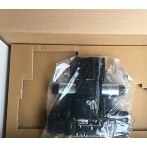 วาล์วควบคุมทิศทางแบบสัดส่วน Parker วาล์วไฮดรอลิกสแตนเลสสตีลสี่ทาง - Product Image 1