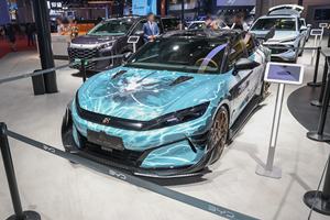 BYD <span class=keywords><strong>Han</strong></span> <span class=keywords><strong>L</strong></span> DM 2025 200km Trazione Anteriore Edizione Flagship con LiDAR, Prestazioni Elevate, Appena Lanciato, Disponibile, Auto Nuova, Auto Usata, Vendita Calda - Product Image 2