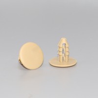 Clip de fixation en nylon à barbelures en forme de sapin de Noël, adapté aux véhicules General Motors, clip de fixation pour revêtement de plafond A37